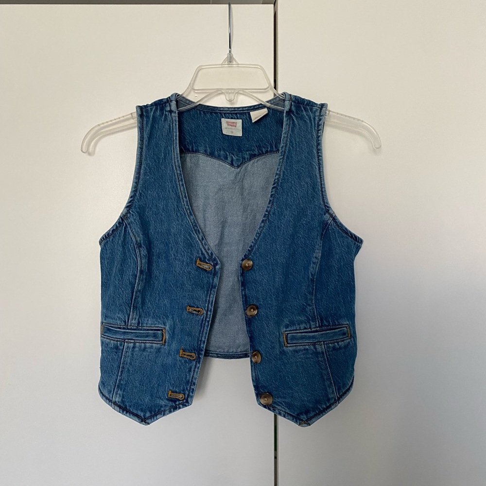Levi’s Women’s Blue Denim Vest with Button Details